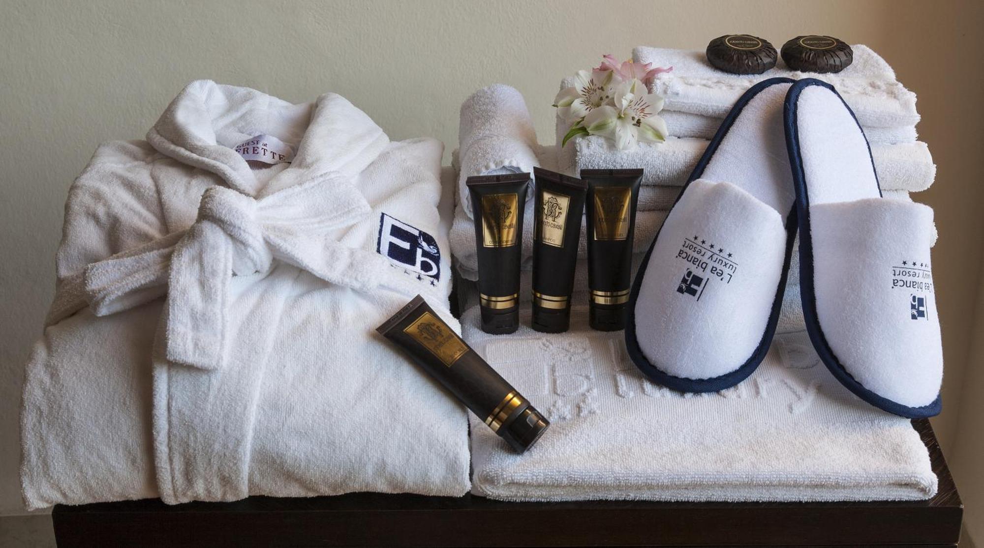 L'Ea Bianca Luxury Resort Baja Sardinia Εξωτερικό φωτογραφία